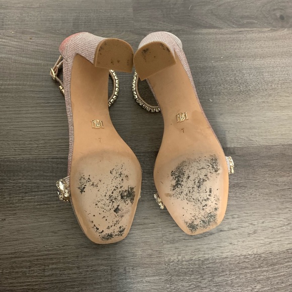 Badgley Mischka Women's Harriet Heeled Rose Sandal 7 - Picture 10 of 11